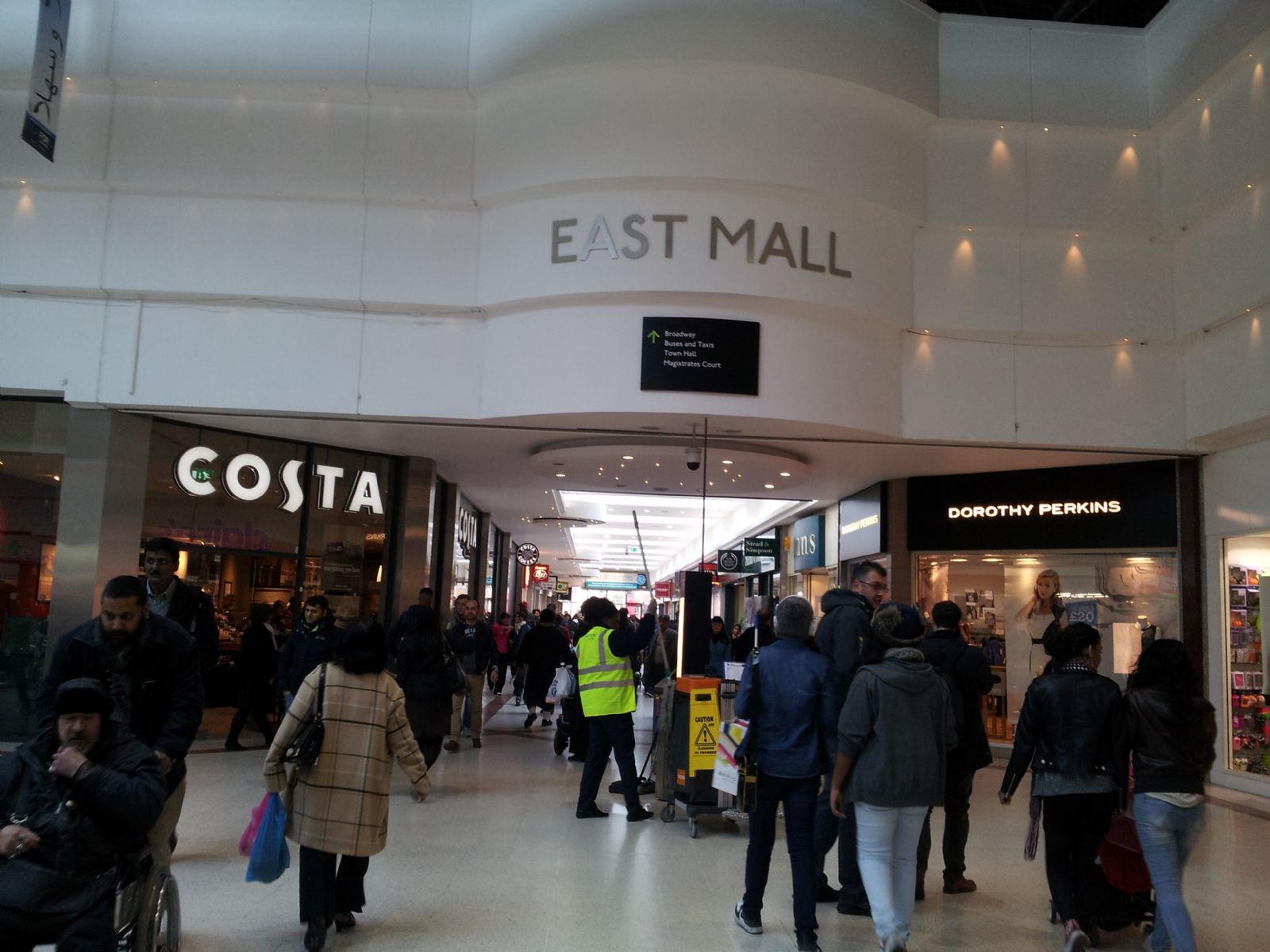 STRATFORD SHOPPING CENTRE
